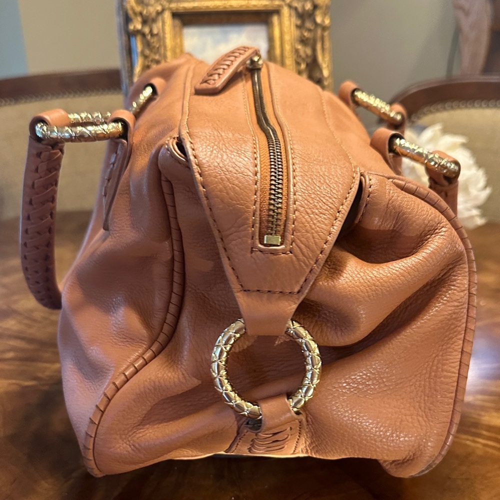 Sexy camel Tan Leather Handbag - Picture 6 of 17